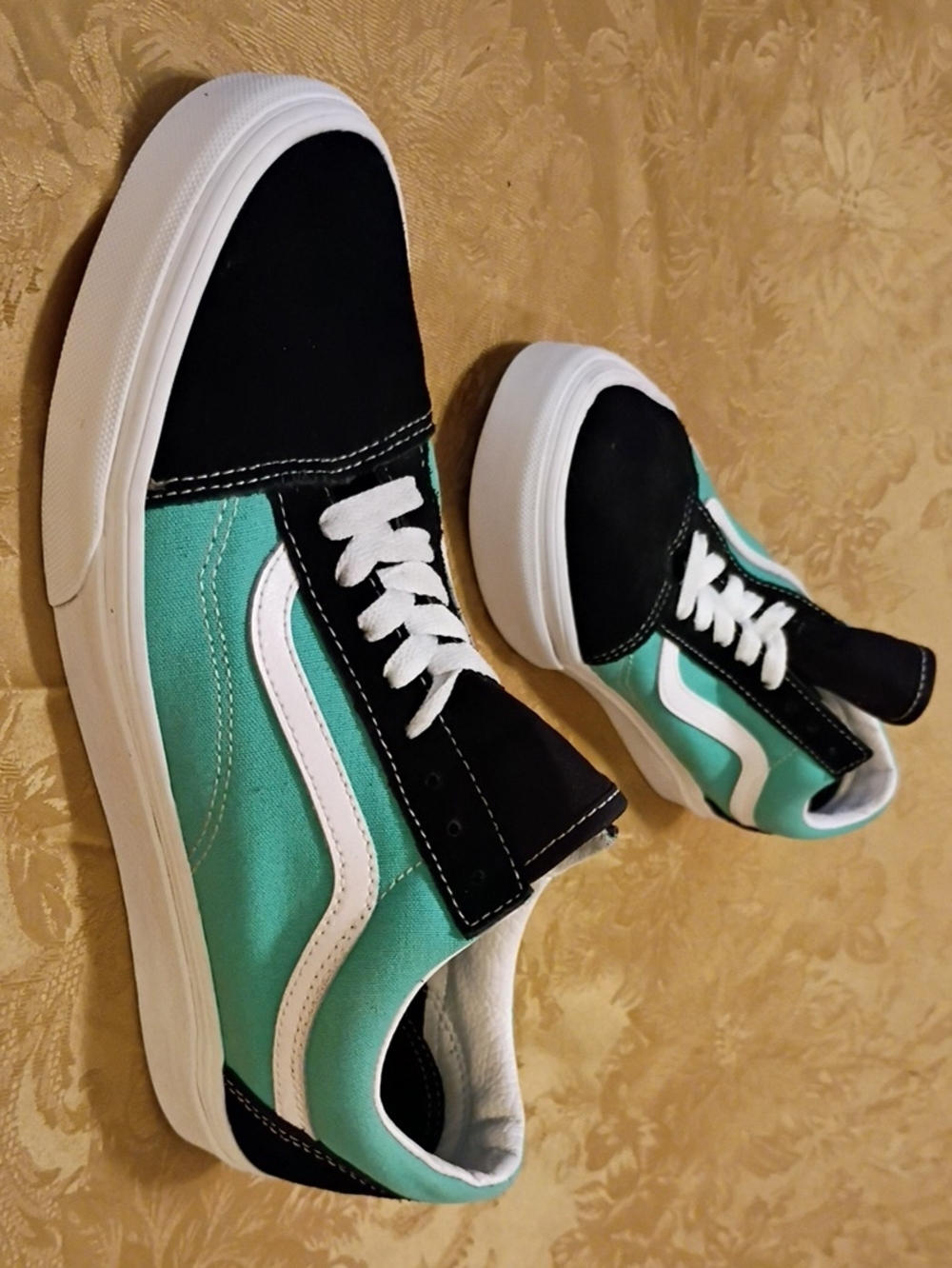 VANS Old Skool Black and Blue Suede and Canvas Men's 8.5 Women's 10.0